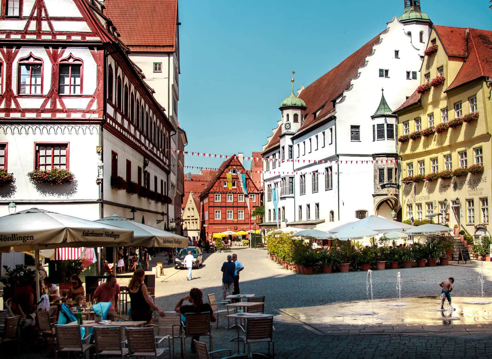 Nordlingen: Una Guía de la Ruta Romántica de Alemania / / Itinerario sugerido, Mapa y Consejos de viaje's Romantic Road // Suggested Itinerary, Map and Travel Tips 