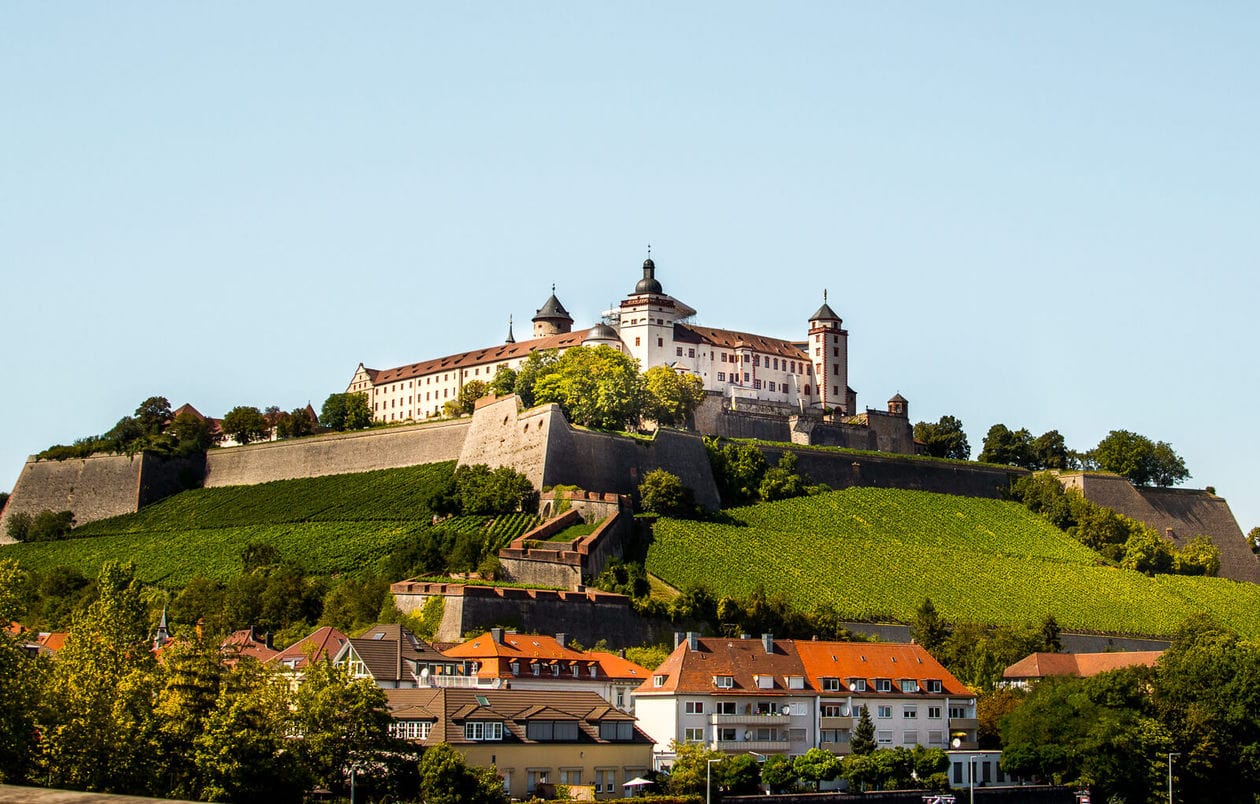 Würzburg // Ein Führer zu Deutschlands romantischer Straße: Vorgeschlagene Reiseroute, Karte und Reisetipps's Romantic Road: Suggested Itinerary, Map and Travel Tips 