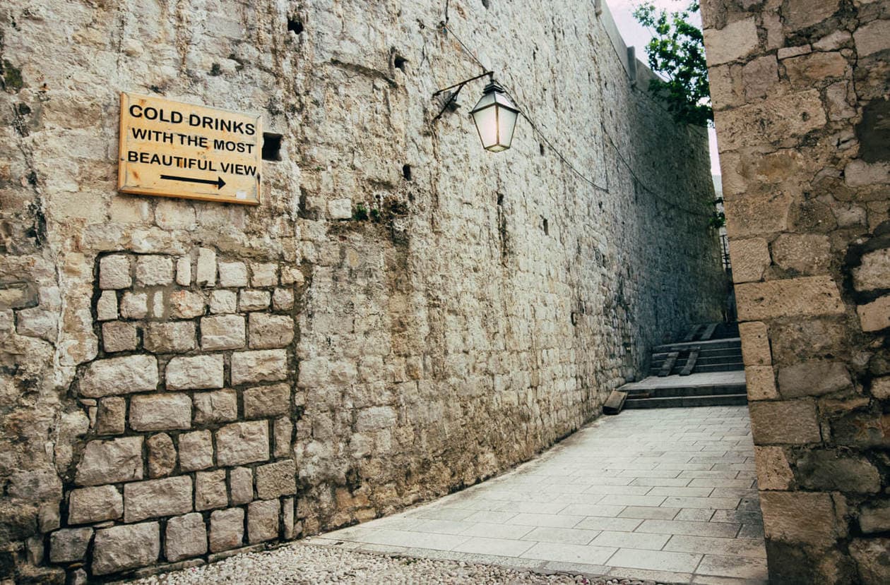 hidden bar dubrovnik