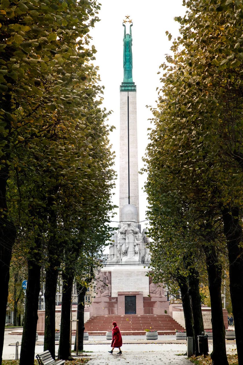 20 Pictures of Riga to Inspire You to Visit // The Freedom Monument 