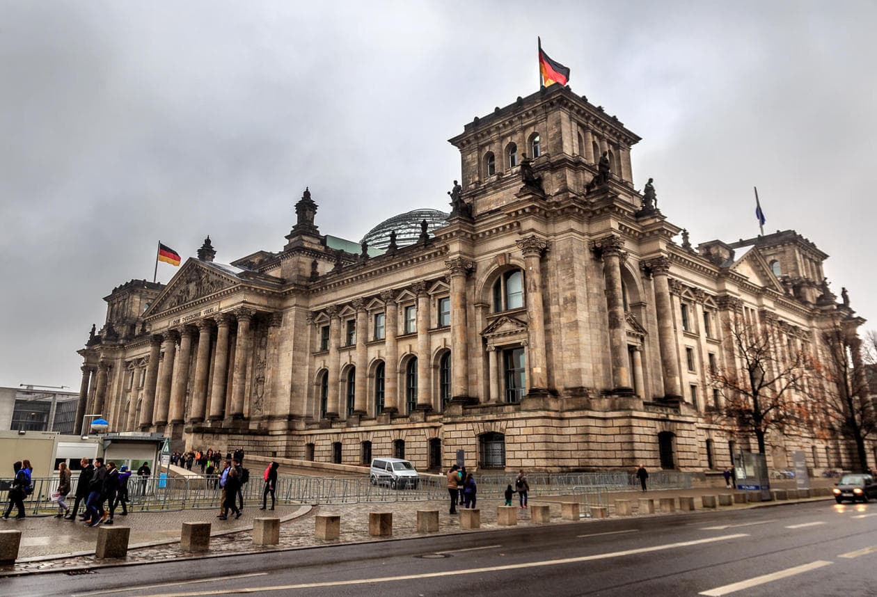 reichstag berlin visit reservation