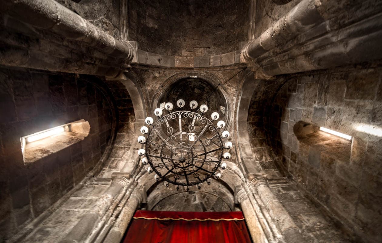 Haghartsin Monastery is one of top things to do in Armenia. Located in the Tavush region, near Dilijan, Haghartsin is a popular (and easy) day trip from Yerevan. Keep reading to see more photos, read about the history of the monastery and discover the best time of the year to visit.