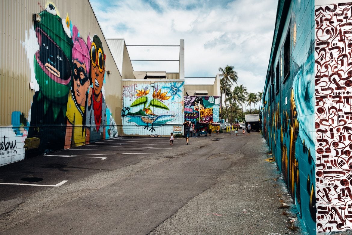 A Guide To Kakaako Mural Hunting In Honolulu S Coolest Neighborhood   Kakaako Oahu 15 1170x780 