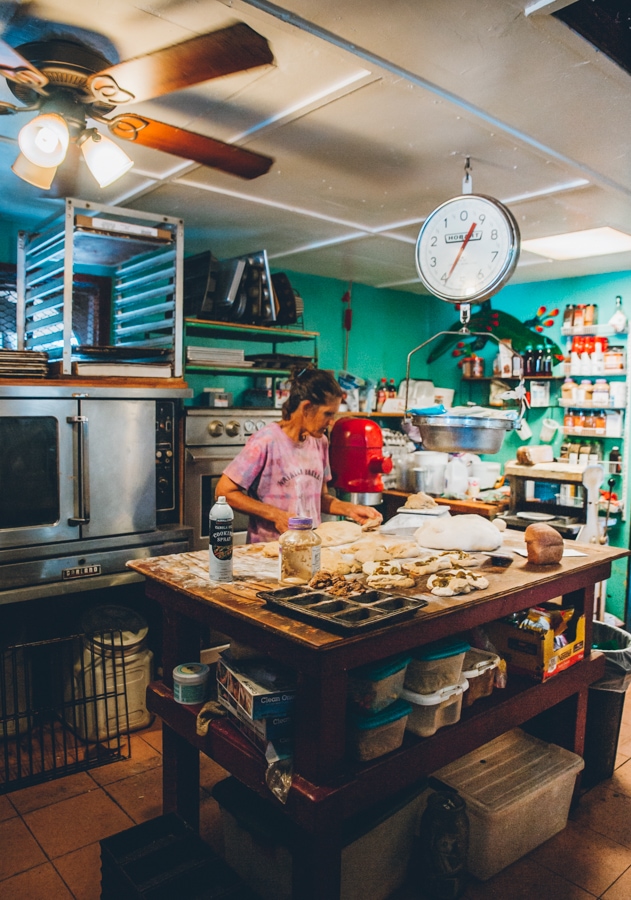 Wailua Bakery North Shore // Best Places to Eat in Oahu 