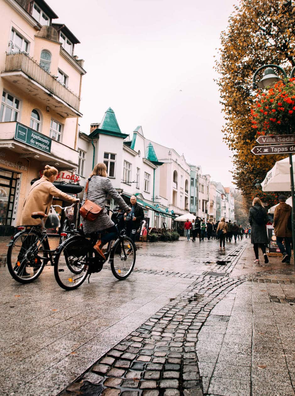 Sopot is a popular seaside resort town in Northern Poland famous for it's healing spas, white sand beaches and prominent party scene. It's a quick and easy day trip from Gdansk or Gdynia. Keep reading for things to do, tips for visiting, how to get there, and where to stay.   
