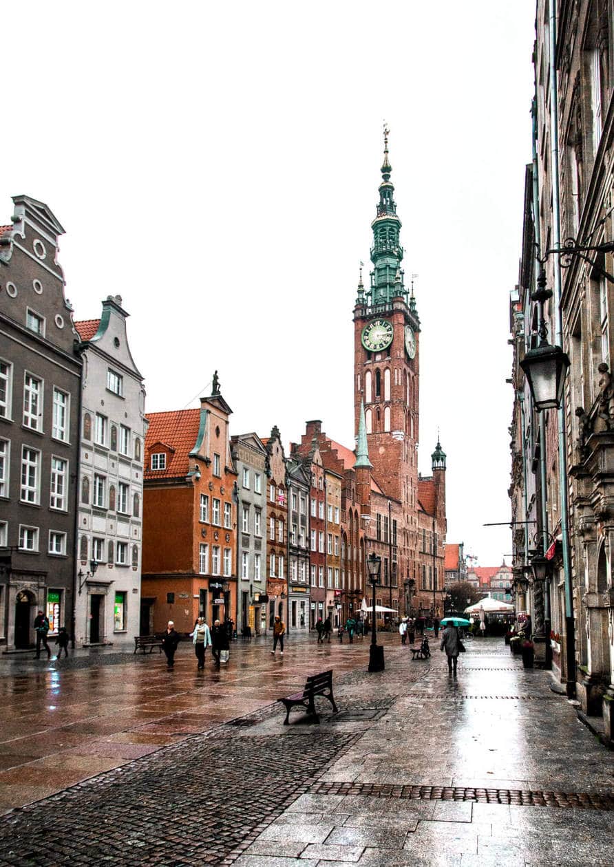 From a picture perfect Old Town, where to find the best views, and a street aptly named after beer, keep reading for 10 things to do in Gdansk Poland. Discover the best pierogi, a local microbrewery, where to buy amber, and must see museums in this city guide. 