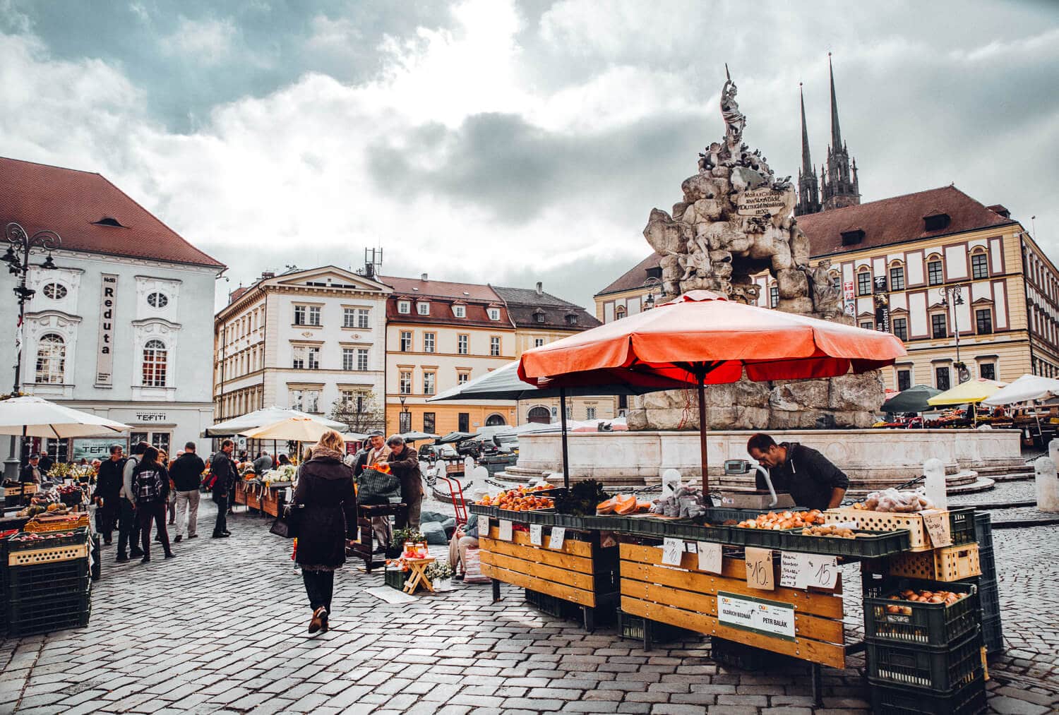 From my favorite bars, restaurants and hotels, plus a list things to do, keep reading to discover everything you need to know before traveling to Brno, Czech Republic. 