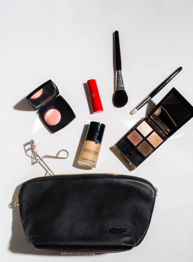 KUSSHI : The Travel Makeup Bag You Need to Know About