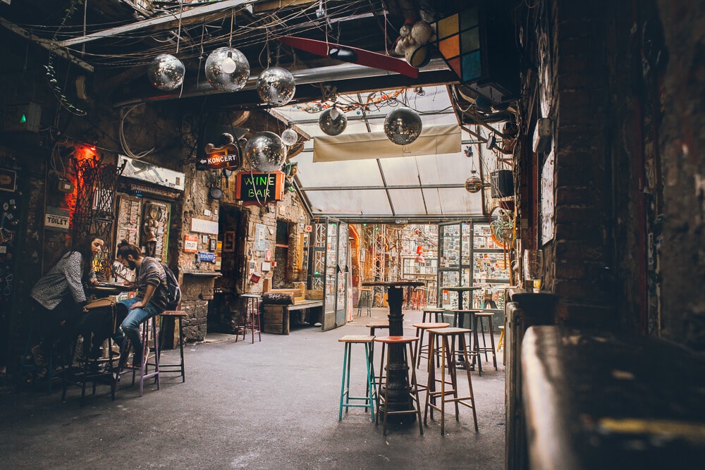 Szimpla Kert Ruin Bar 