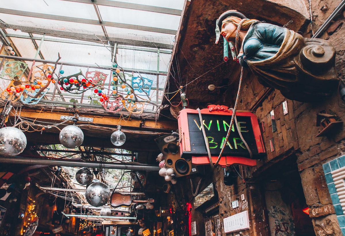 Szimpla Kert - Budapest Ruin Bars 