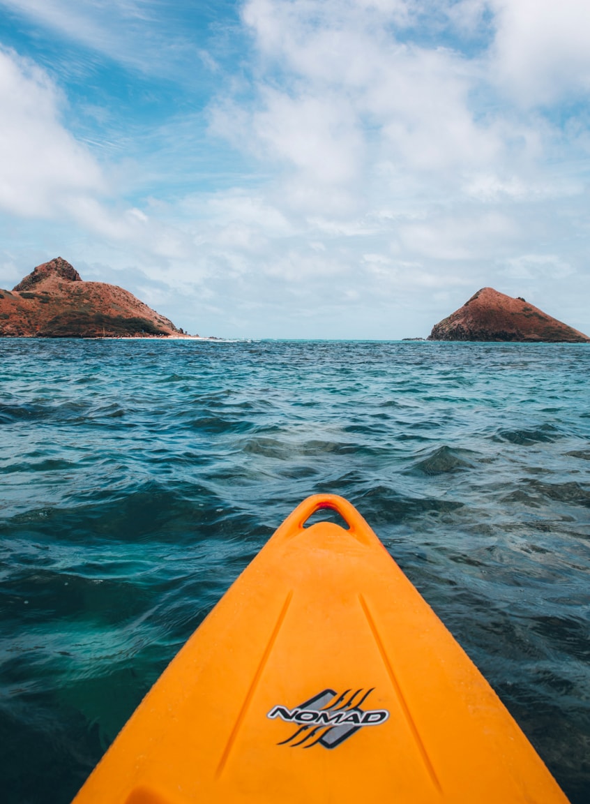 Kayaking to Mokulua Islands 