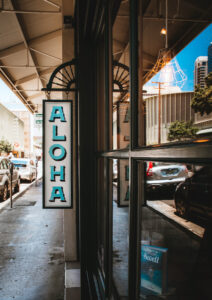 A Local's Guide to Chinatown Honolulu // Restaurants, Bars & Shopping